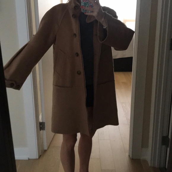 Bcbg tan coat - Picture 2 of 2